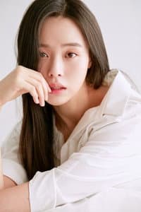 최윤라